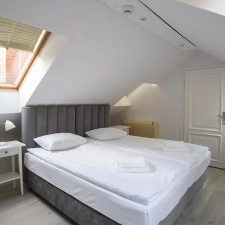 Dom Pracy Tworczej Stowarzyszenia Filmowcow Polskich W Sopocie Hotel *