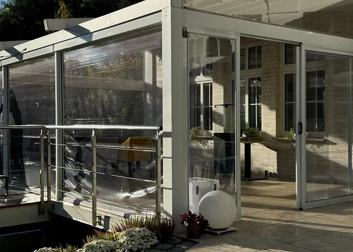 Dom Pracy Tworczej Stowarzyszenia Filmowcow Polskich W Sopocie *