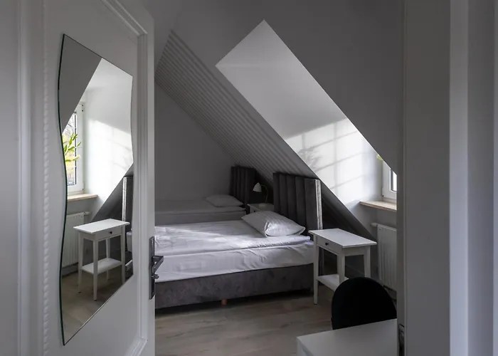 Dom Pracy Tworczej Stowarzyszenia Filmowcow Polskich W Sopocie Otel